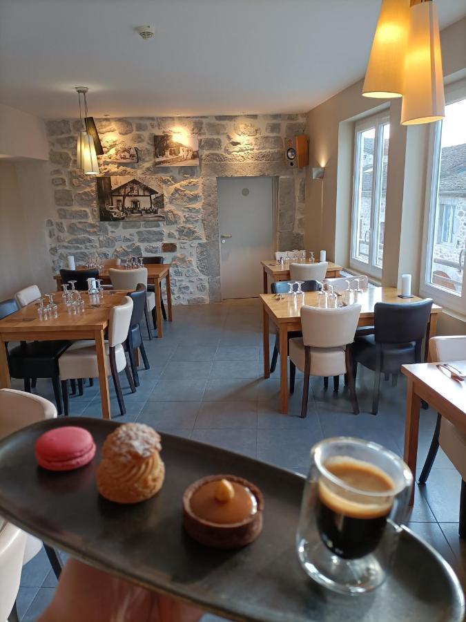 Auberge Du Vieux Lanas Logis Hotel Restaurant Eksteriør billede