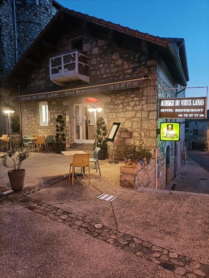 Auberge Du Vieux Lanas Logis Hotel Restaurant Eksteriør billede